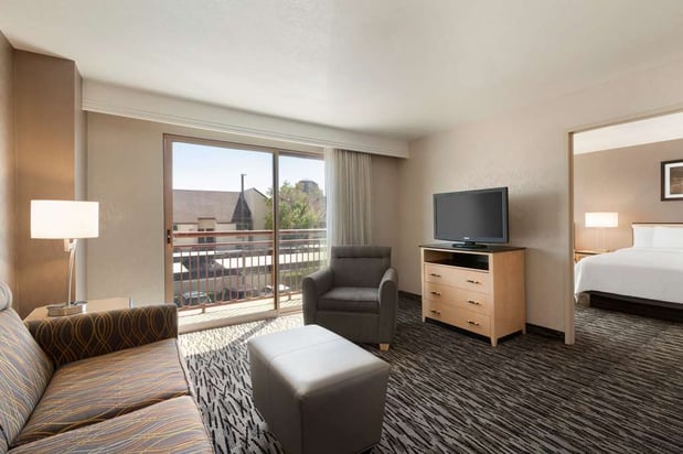 Images Embassy Suites by Hilton Convention Center Las Vegas