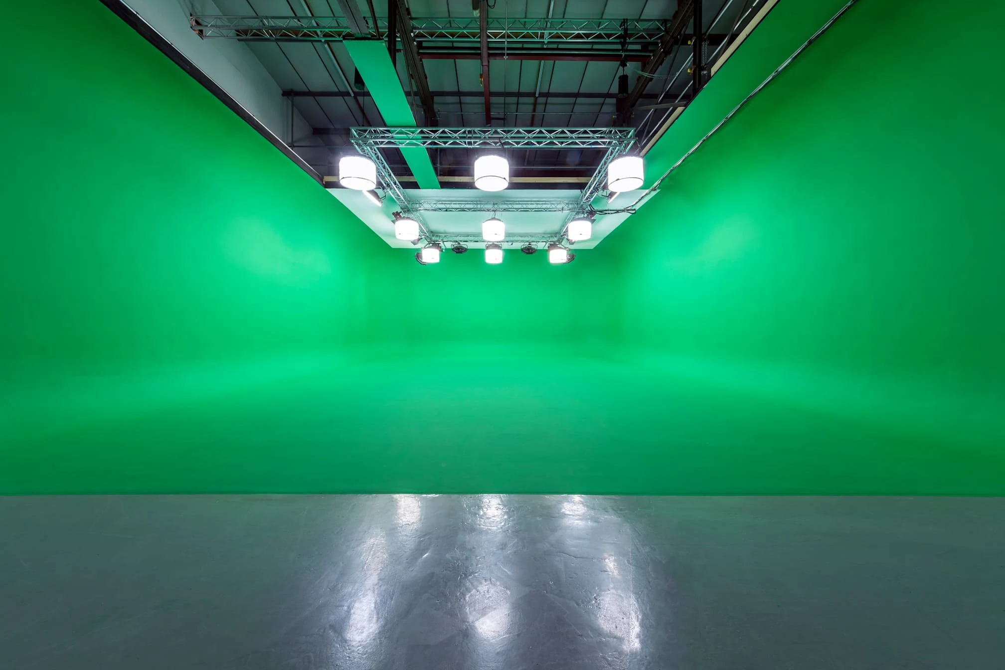 Images Malcolm Ryan Studios