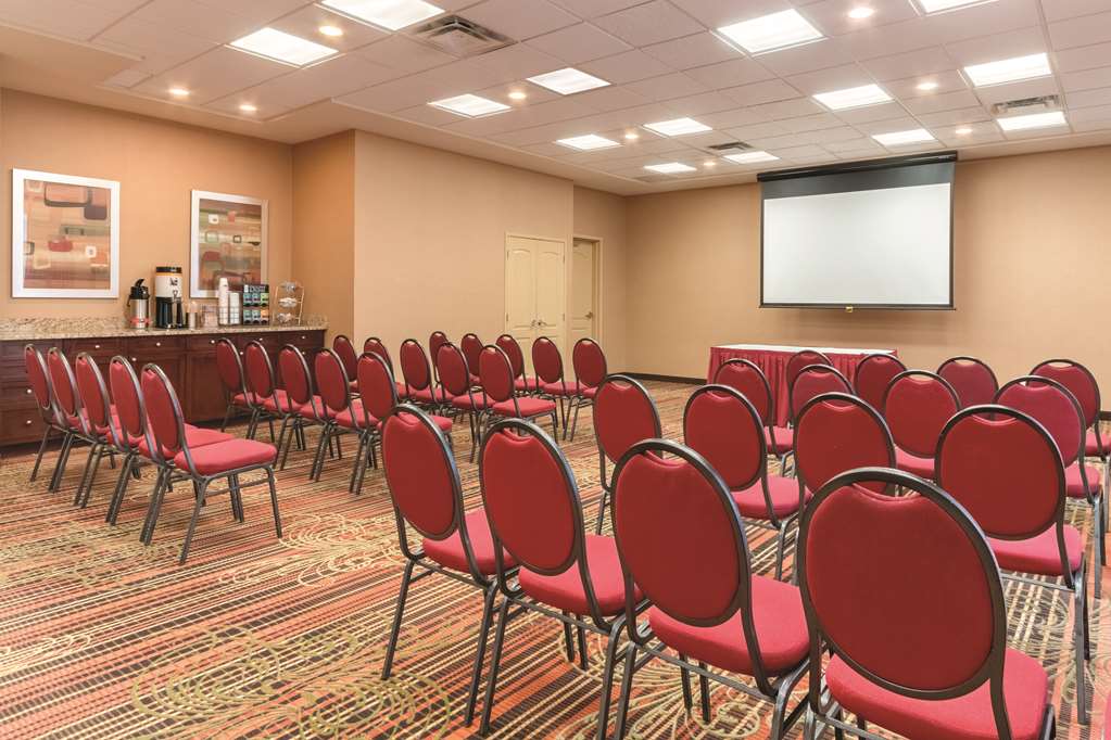 Meeting Room Hampton Inn by Hilton Edmonton/South, Alberta, Canada Edmonton (780)801-2600