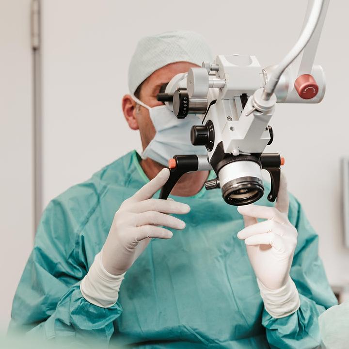 MundWerk Praxisklinik für Oralchirurgie und Implantologie, Friedrichstraße 12-18 in Metzingen