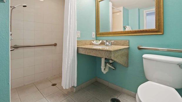 Images Best Western Plus Oceanside Inn