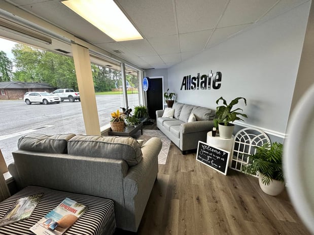 Images Bree Brown: Allstate Insurance
