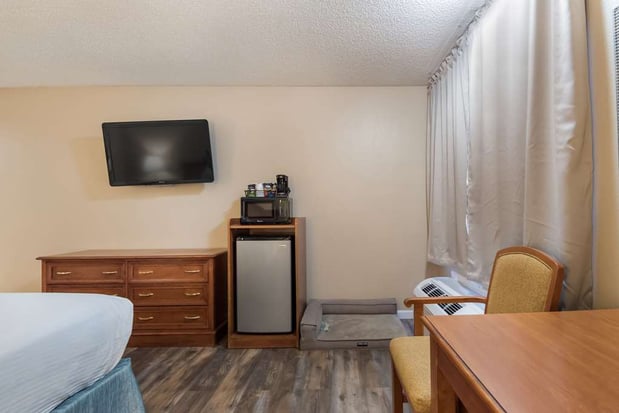 Images SureStay Plus by Best Western Reno Airport