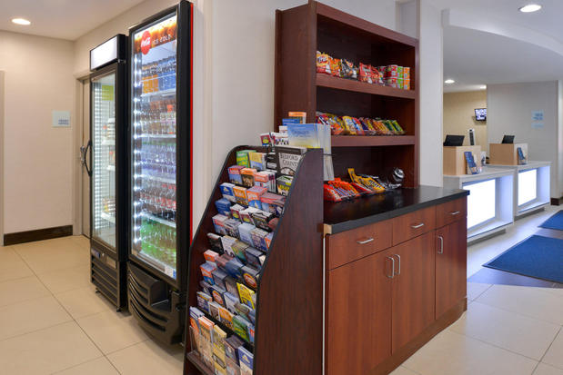 Images Holiday Inn Express Towson Baltimore N by IHG