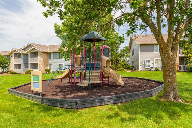 Images The Reserve At Barry Apartments