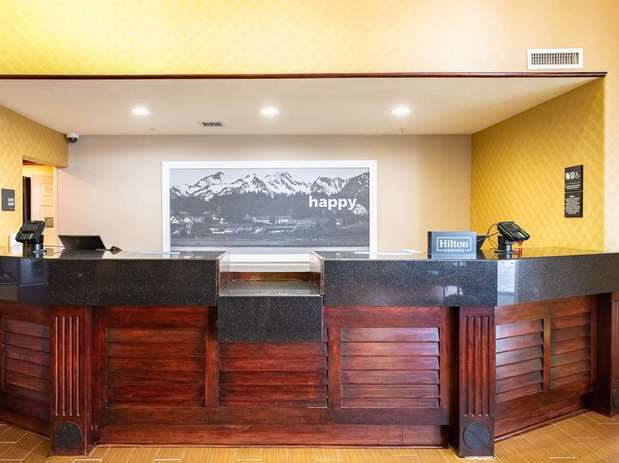 Images Hampton Inn & Suites Salt Lake City Airport