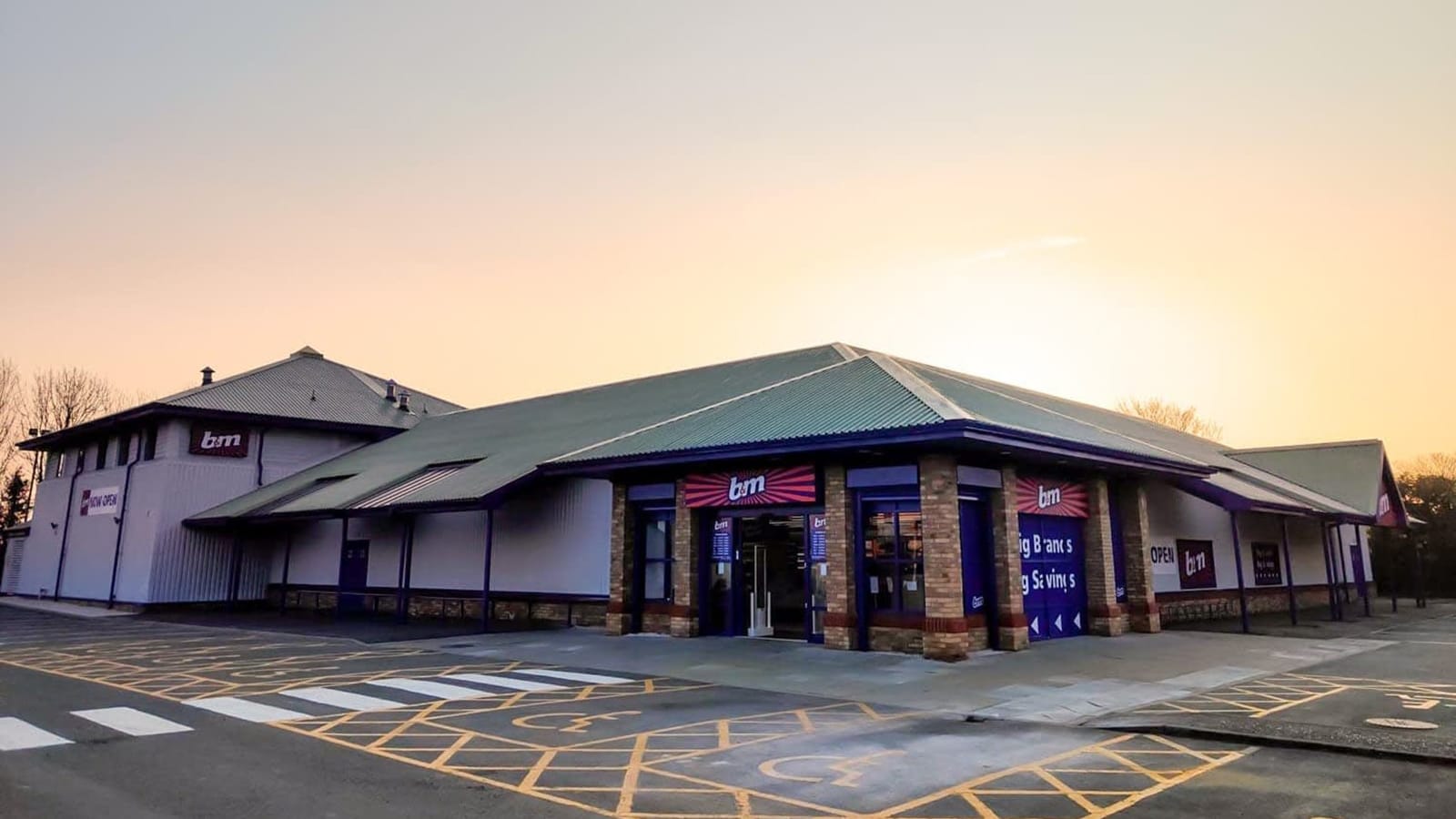 Images B&M Store