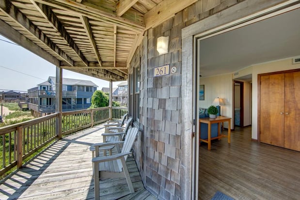Images Lighthouse View Oceanfront Lodging