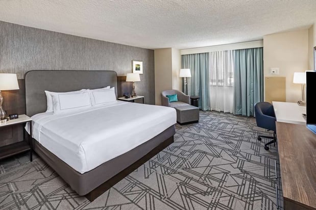 Images DoubleTree by Hilton Hotel Tulsa Downtown