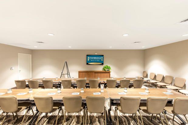 Images Staybridge Suites Naples - Marco Island by IHG