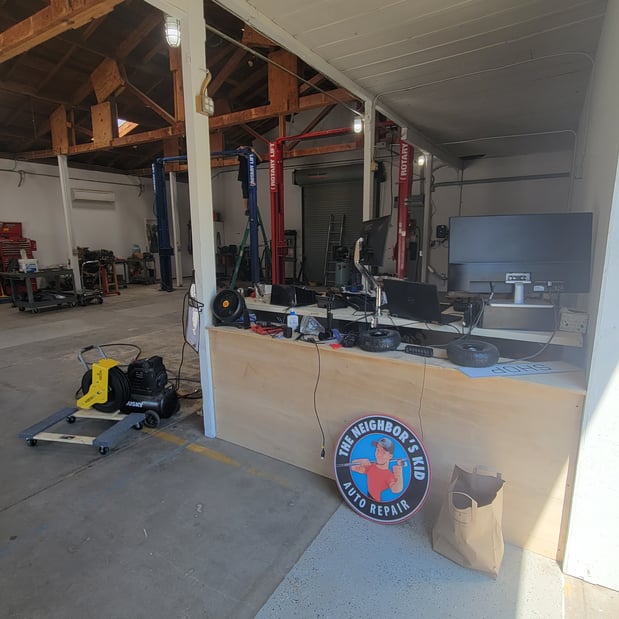 Images The Neighbor's Kid Auto Repair - Healdsburg