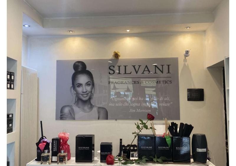 Images Silvani Fragrances & Cosmetics