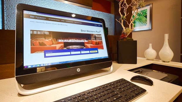 Images Best Western Plus Flatonia Inn