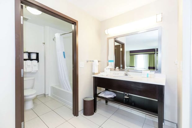 Images Hampton Inn & Suites Sandusky/Milan