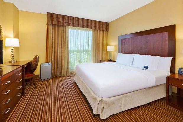 Images Embassy Suites by Hilton Charlotte Concord Golf Resort & Spa