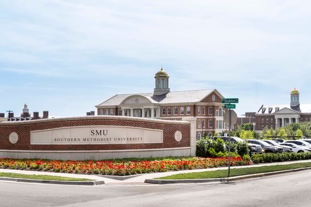 Images Camden Greenville Apartments and Townhomes