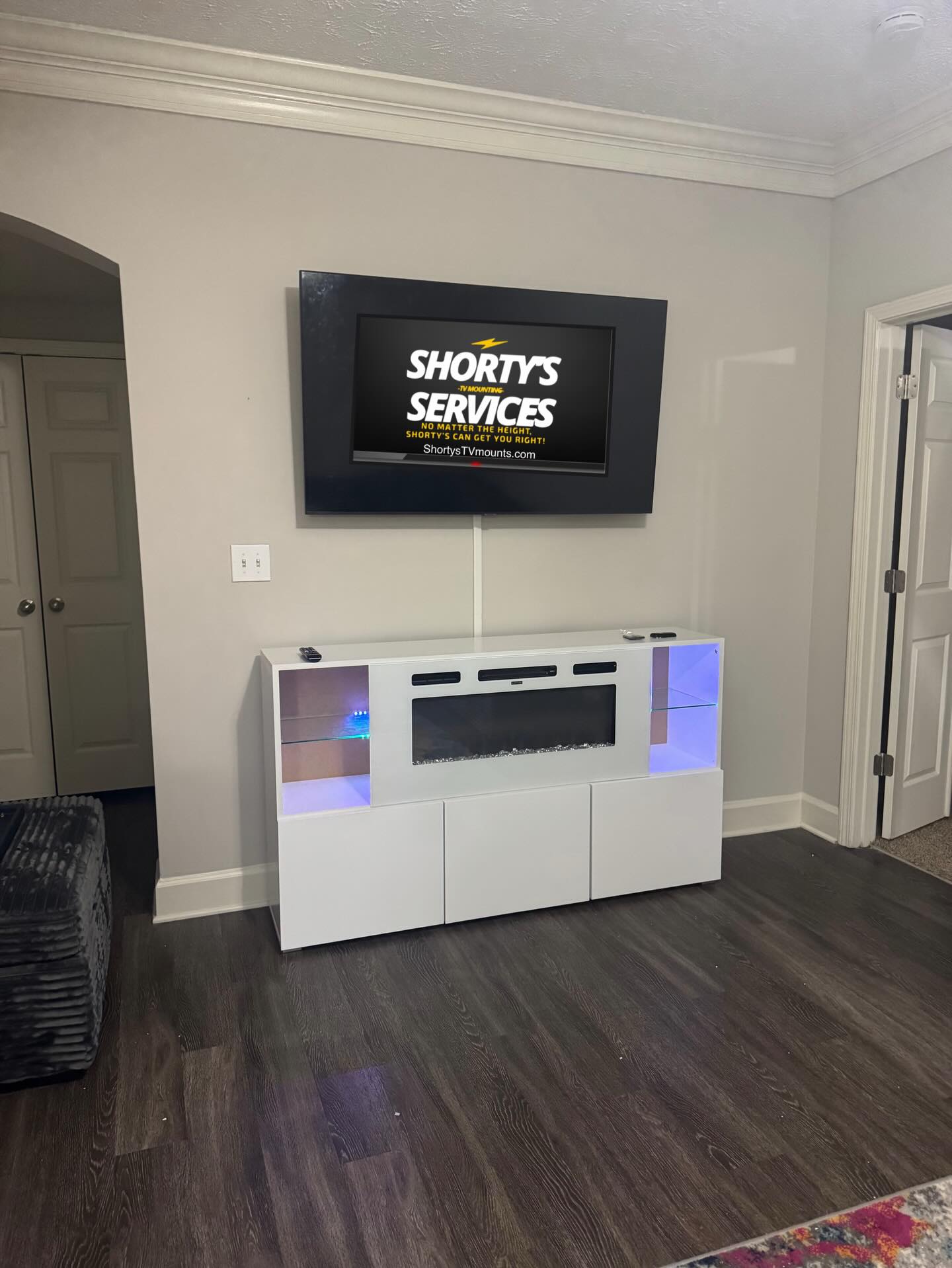 Shorty's TV Mounting Services Image