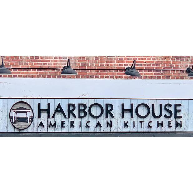 Harbor House Northport Logo