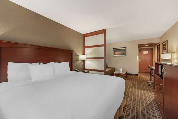 Images Best Western Plus Peak Vista Inn & Suites