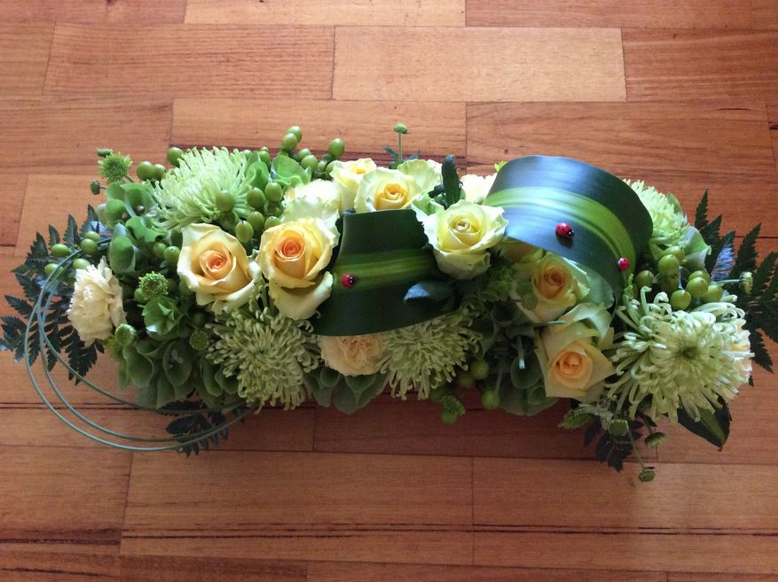 Flowers delivered to The Mornington Peninsula, Frankston & Surrounds. Fresh Floral Designs Mount Martha 0418 387 132