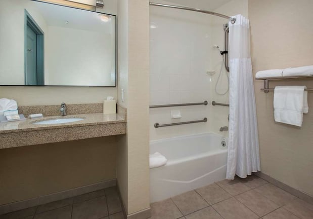 Images Hilton Garden Inn Albany Medical Center