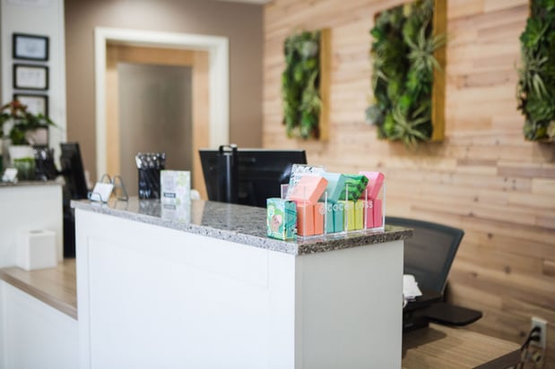 Images Andrea E. Jordan, DDS, FACP