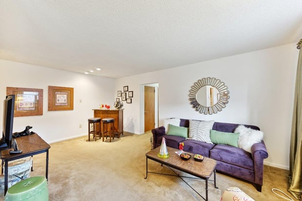 Images Ridgeview Apartment Homes