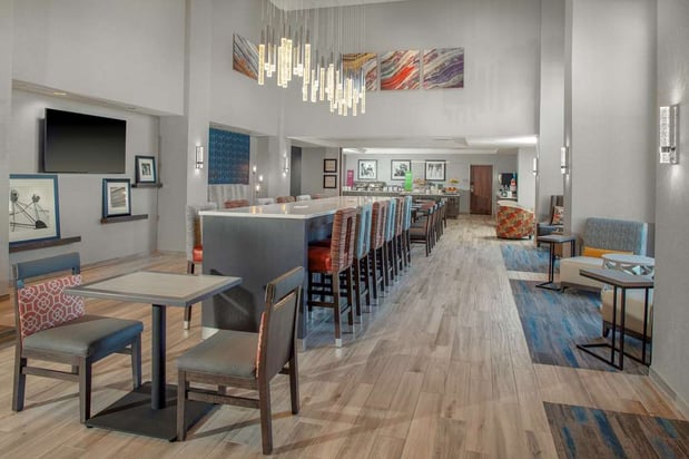 Images Hampton Inn & Suites Chicago-Burr Ridge