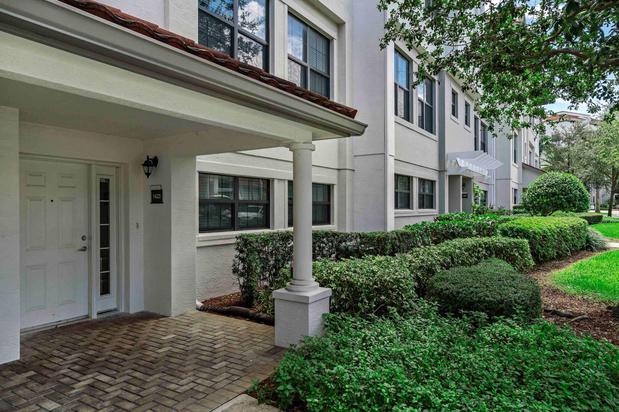 Images One Boynton Apartments