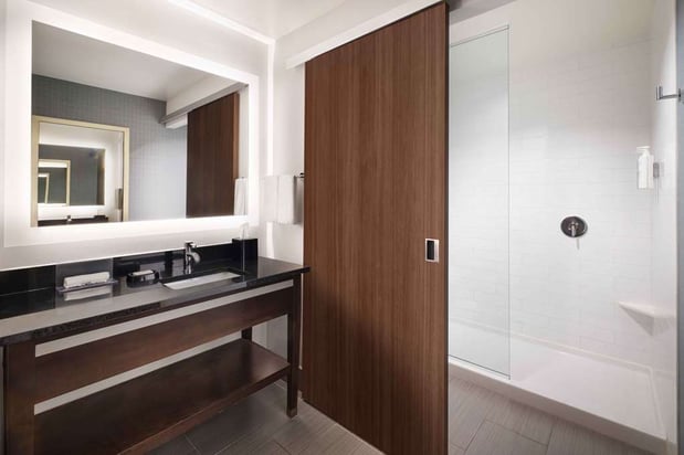 Images Hampton Inn & Suites Denver Downtown-Convention Center