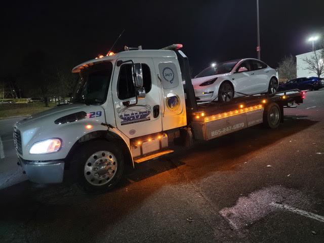 Don't get stuck without a tow truck! Call now!