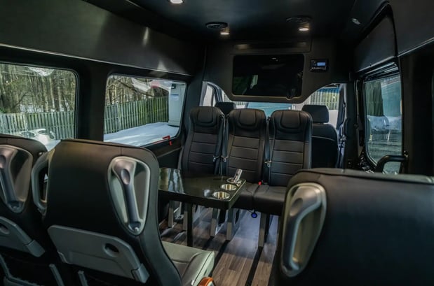Images Metropolitan Shuttle Chicago Charter Bus