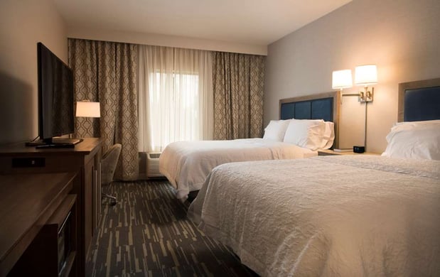 Images Hampton Inn & Suites Seattle/Redmond