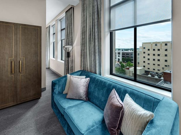 Images Tulsa Club Hotel, Curio Collection by Hilton