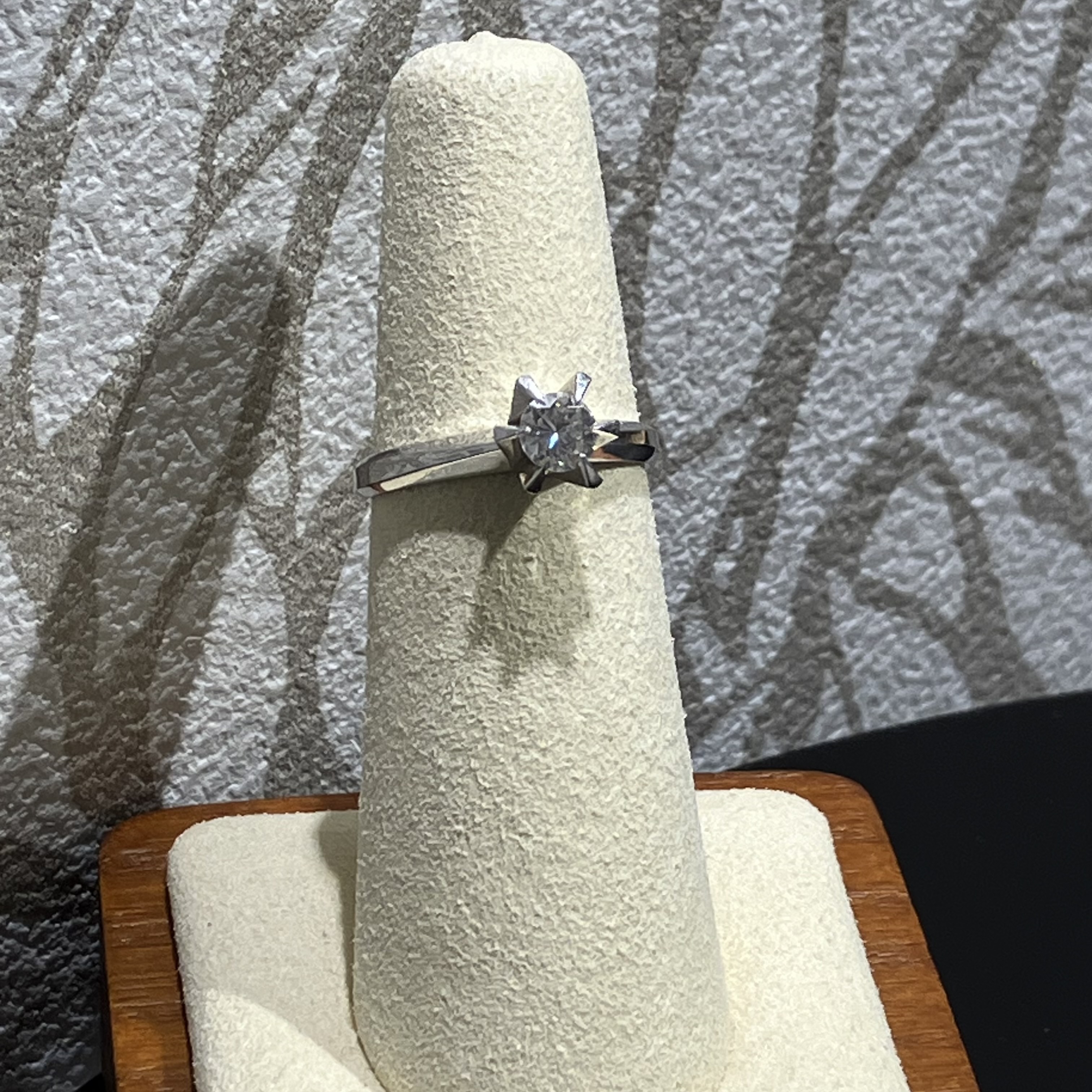 Images KOMEHYO（コメ兵）買取センター日南山形屋