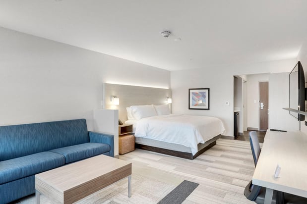 Images Holiday Inn Express & Suites Lockport by IHG