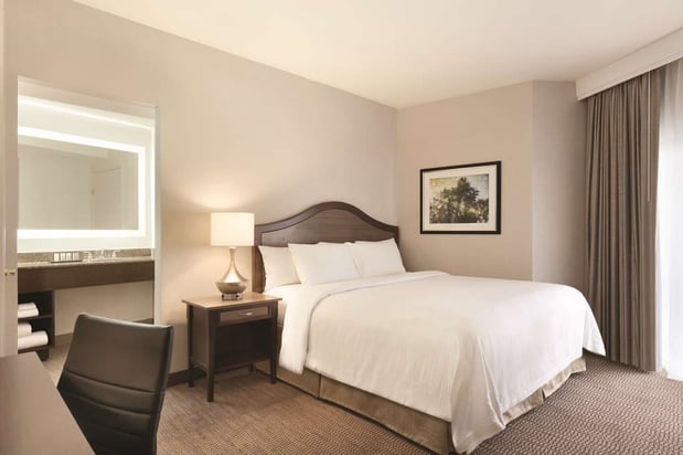 Images Embassy Suites by Hilton Temecula Valley Wine Country