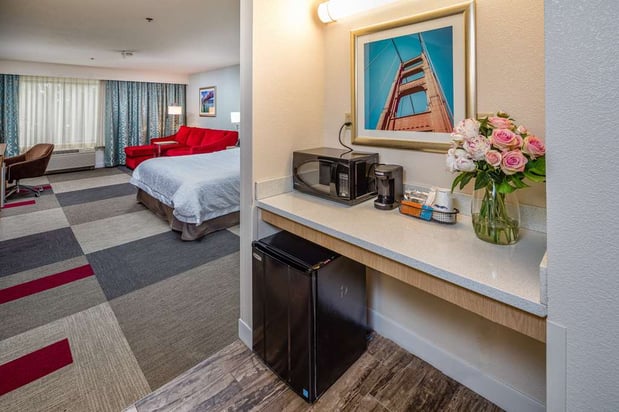 Images Hampton Inn San Francisco-Airport