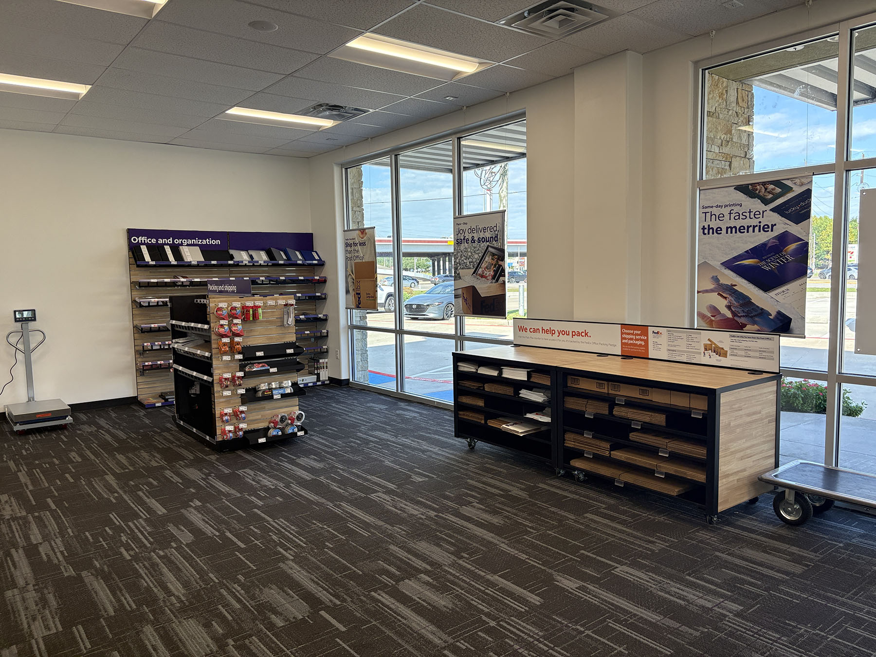 FedEx Office Print & Ship Center Image