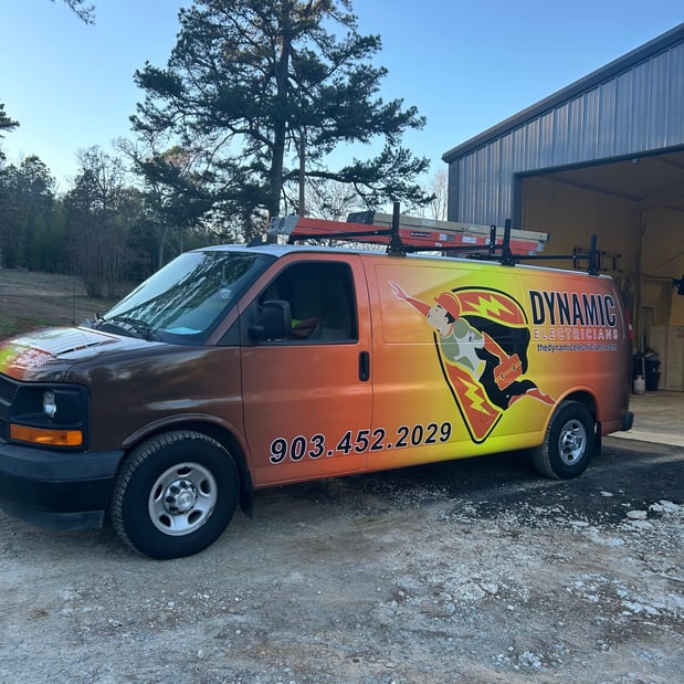 Images Dynamic Electricians