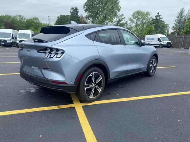 Images Currie Motors Ford of Frankfort