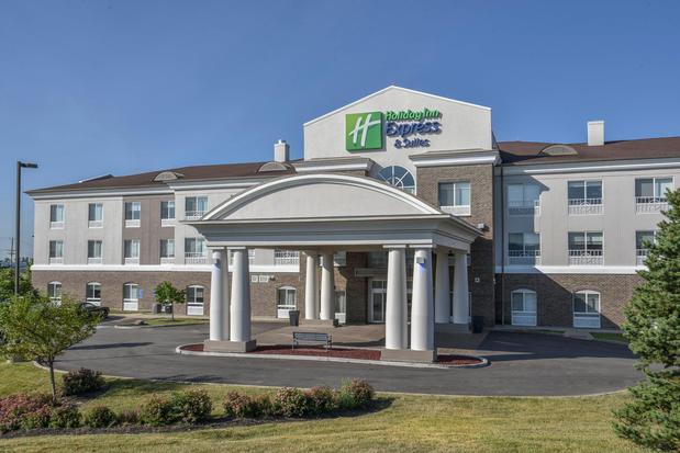 Images Holiday Inn Express & Suites Richwood - Cincinnati South, an IHG Hotel