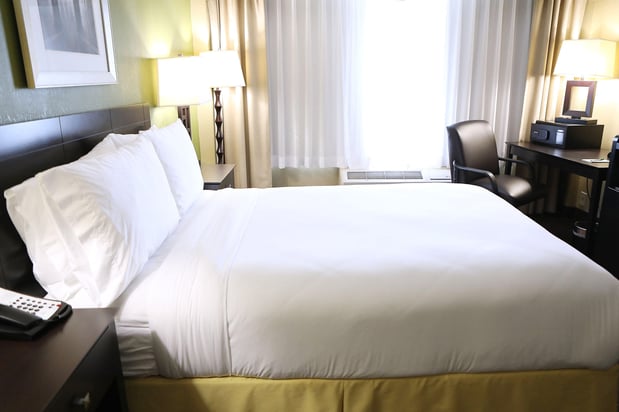 Images Holiday Inn Chicago Oakbrook by IHG