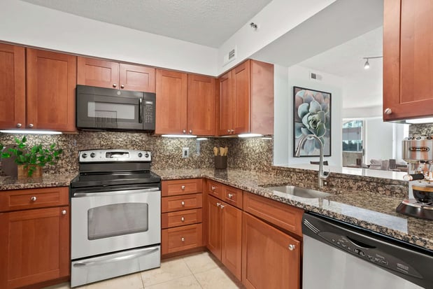 Images Bethesda Place Apartments