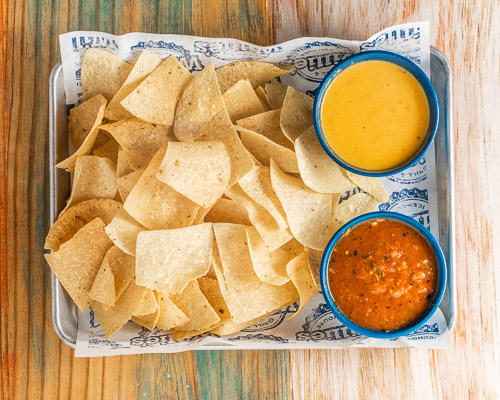 Chips & Queso Willie's Grill & Icehouse San Antonio (210)698-5337