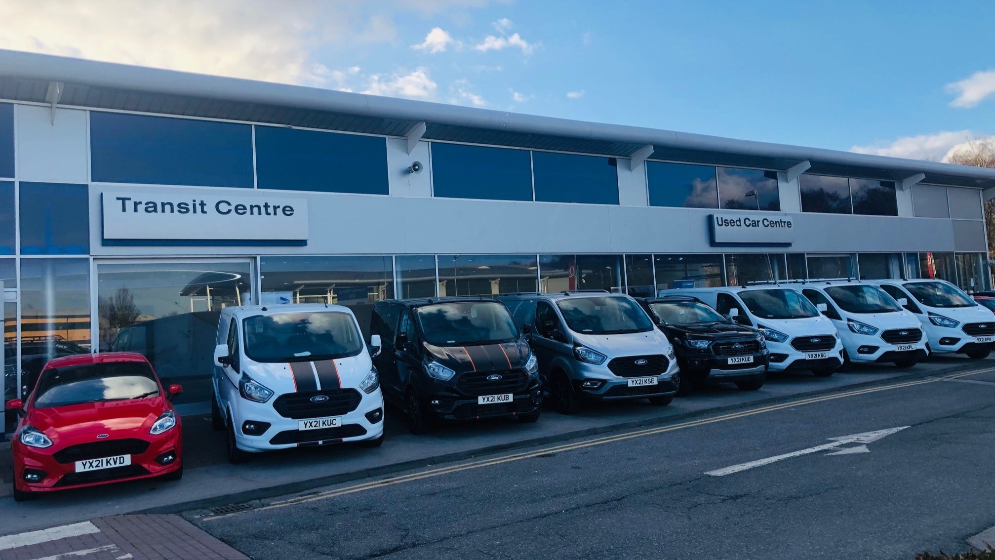Images Ford Transit Centre Hull