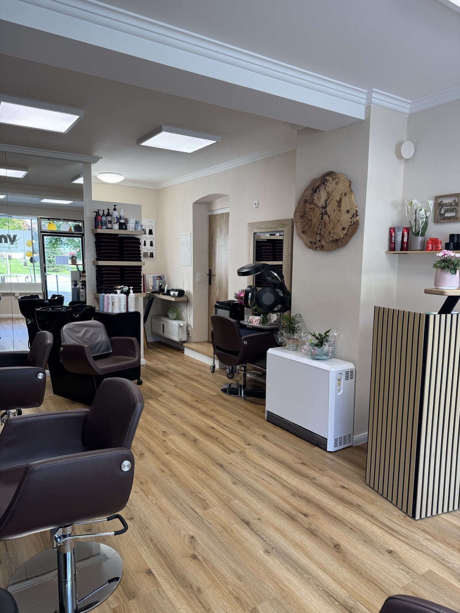 Romy dein Familienfriseur, Hauptstraße 11 in Oberau