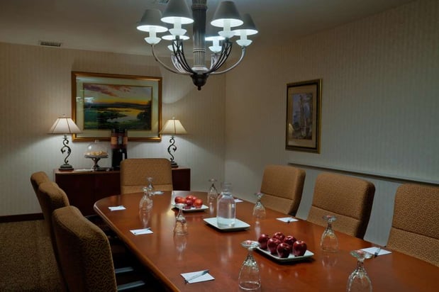 Images Hampton Inn & Suites Salt Lake City Airport