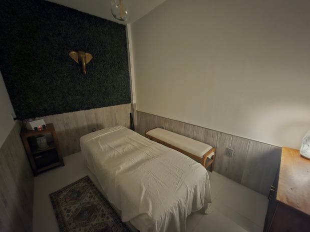 Images Neo Brickell Massage