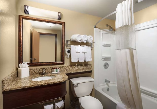Images Roosevelt Grand Dakota, SureStay Collection by Best Western